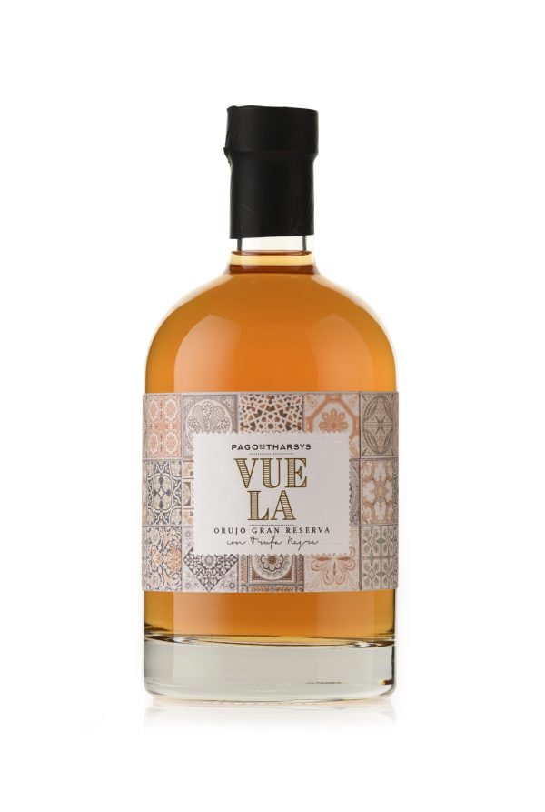 PAGO DE THARSYS VUELA ORUJO GRAN RESERVA CON TRUFA NEGRA
